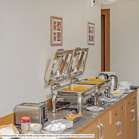 Treebo Abhi Suites, 400 Mts From Guntur Junction Luaran gambar