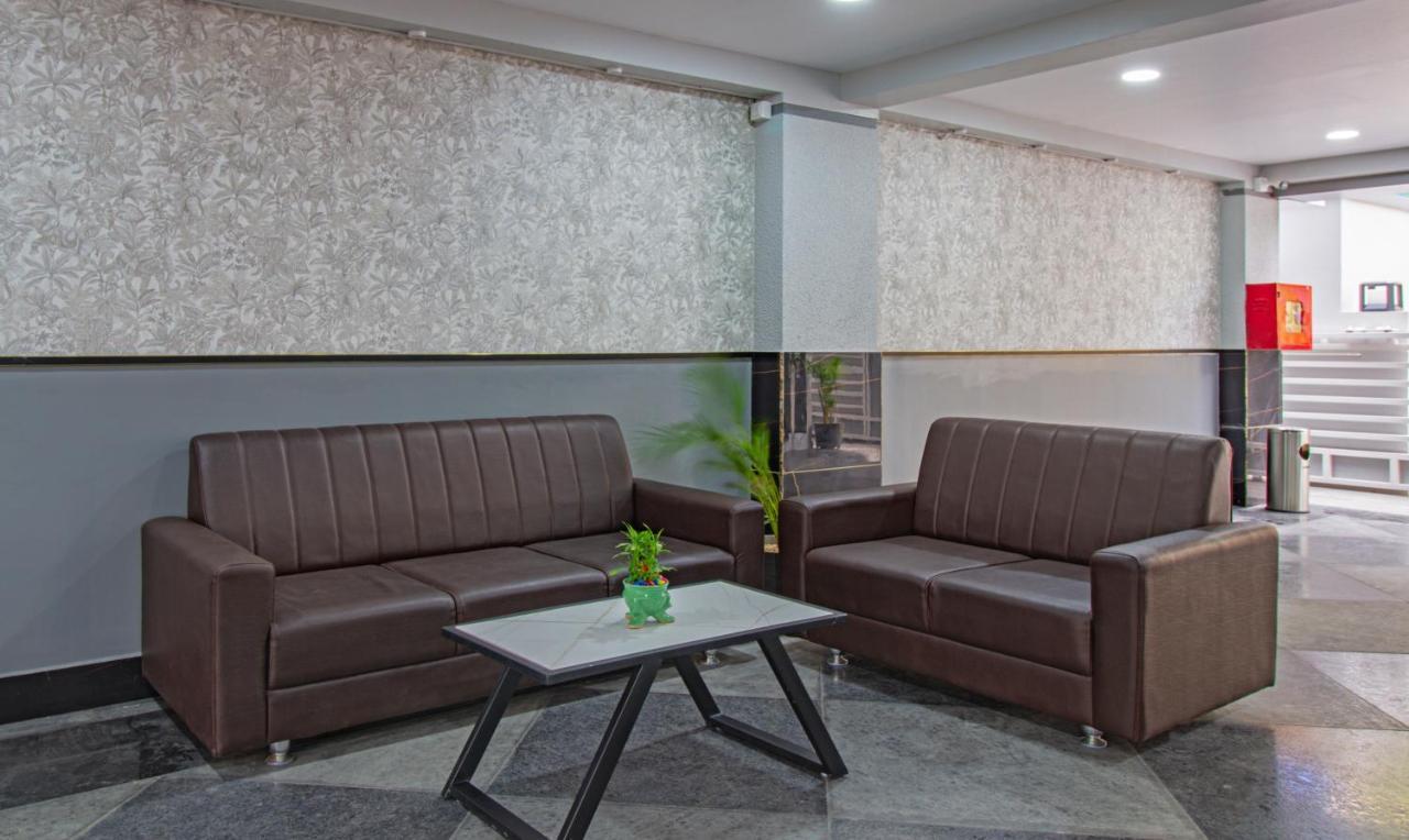 Treebo Abhi Suites, 400 Mts From Guntur Junction Luaran gambar