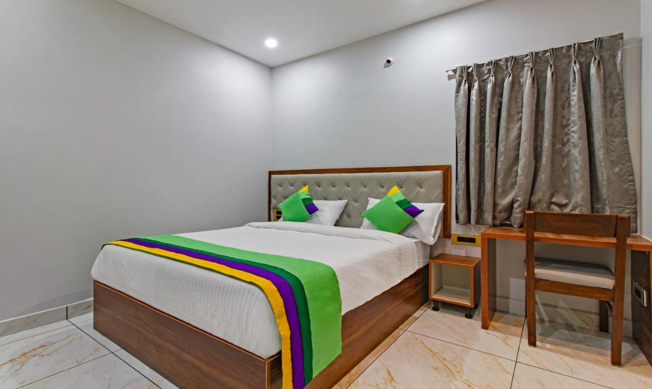 Treebo Abhi Suites, 400 Mts From Guntur Junction Luaran gambar